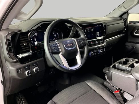Certified 2024 GMC Sierra 1500 Elevation AWD/4WD image 17