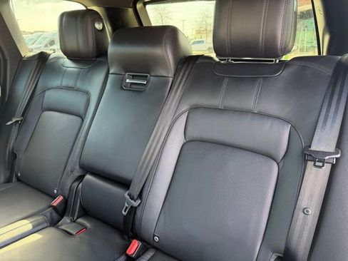 Used 2022 Land Rover Range Rover Westminster Edition image 21