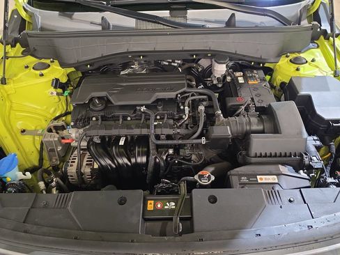 Used 2024 Hyundai Kona SEL AWD/4WD image 17