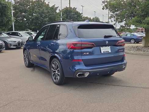 Certified 2023 BMW X5 xDrive40i w/ M Sport Package AWD/4WD image 3