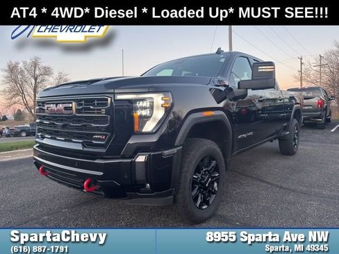 Used 2024 GMC Sierra 2500 AT4 image 7