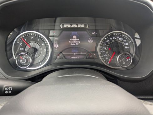 Used 2025 RAM 1500 Big Horn image 31