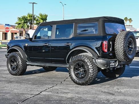 Certified 2022 Ford Bronco Badlands AWD/4WD image 6