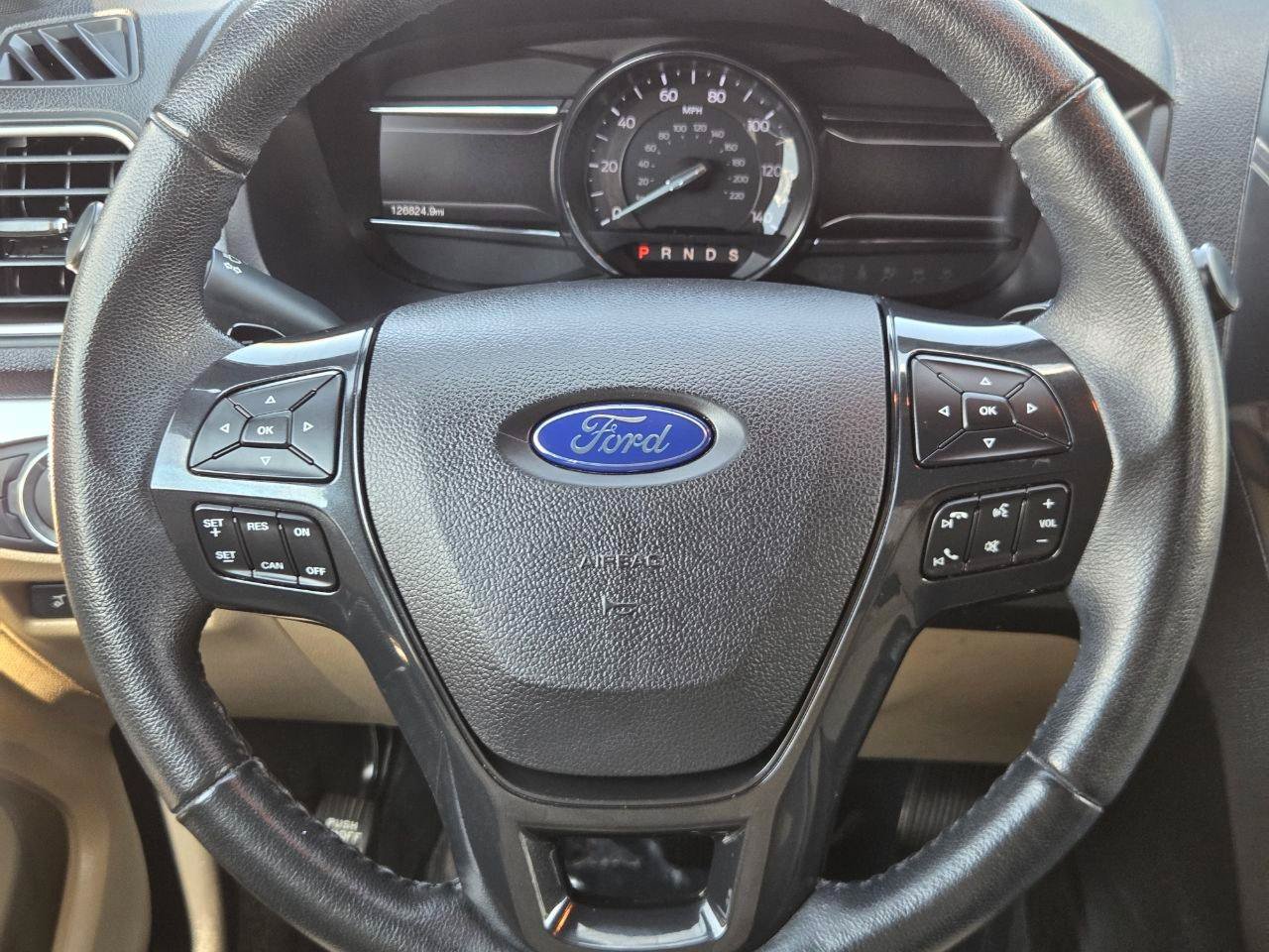 Used 2017 Ford Explorer XLT w/ Equipment Group 202A FWD image 29