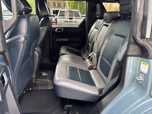 Used 2022 Ford Bronco Outer Banks AWD/4WD image 11