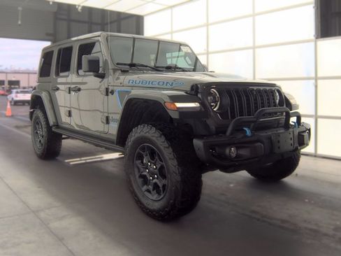 Used 2023 Jeep Wrangler Unlimited Rubicon 4xe AWD/4WD image 3