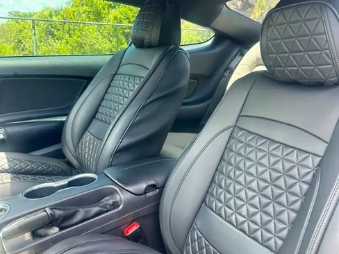 Used 2019 Ford Mustang GT w/ GT Performance Package RWD image 11