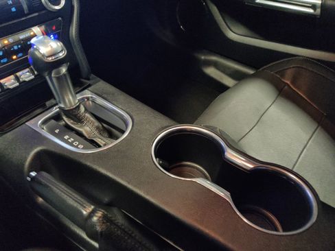 Used 2020 Ford Mustang Premium RWD image 26