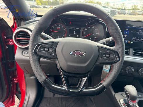 New 2026 Chevrolet Trax RS FWD image 10