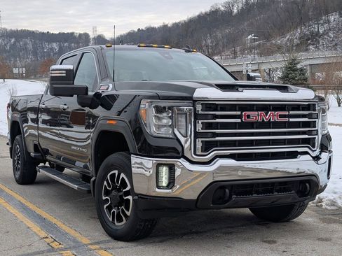 Used 2020 GMC Sierra 2500 SLT w/ SLT Convenience Package image 19