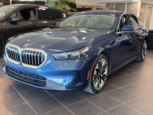 Used 2026 BMW 540i xDrive AWD/4WD image 12
