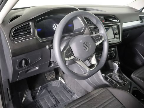Used 2023 Volkswagen Tiguan S FWD image 23