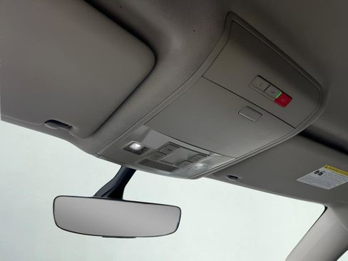 Used 2021 Volkswagen Atlas SE FWD image 55