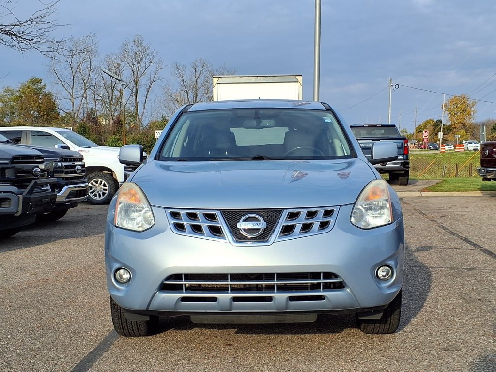 Used 2011 Nissan Rogue SV w/ SL Pkg AWD/4WD image 2