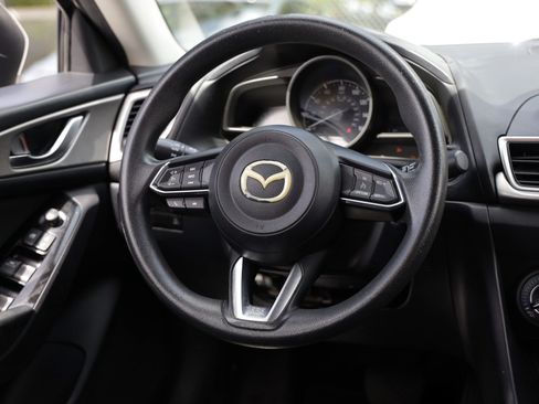 Used 2017 MAZDA MAZDA3 Sport w/ Preferred Equipment Package FWD image 29
