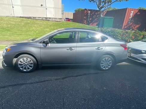 Used 2017 Nissan Sentra S FWD image 1