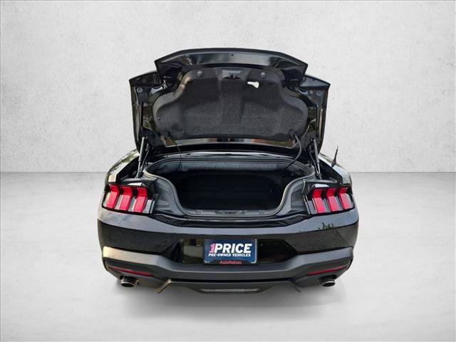 Used 2025 Ford Mustang Premium RWD image 6