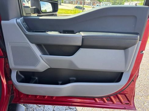 Used 2023 Ford F350 XLT AWD/4WD image 14