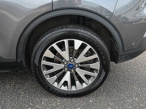 Used 2021 Ford Escape Titanium AWD/4WD image 13