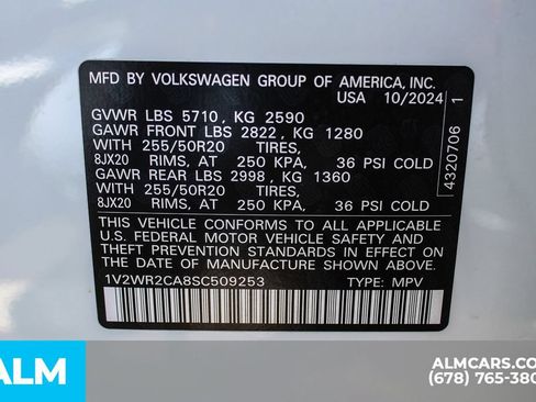 Used 2025 Volkswagen Atlas SE FWD image 41