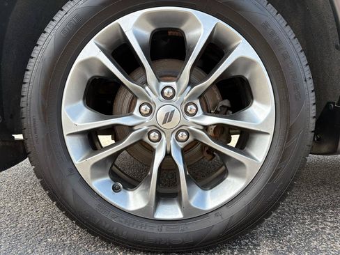 Used 2019 Dodge Durango GT w/ Trailer Tow Group IV AWD/4WD image 54