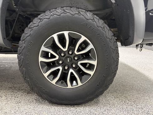 Used 2013 Ford F150 Raptor w/ Luxury Equipment Group image 11