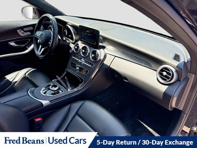 Used 2019 Mercedes-Benz C 300 4MATIC Sedan image 35