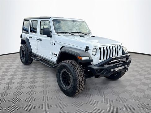 Used 2022 Jeep Wrangler Unlimited Sport S image 4