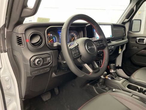 New 2026 Jeep Wrangler Unlimited Rubicon 392 image 16