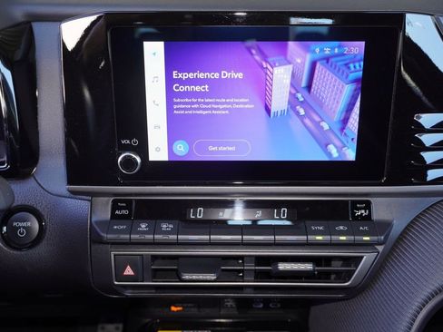 Certified 2025 Toyota Camry SE image 18