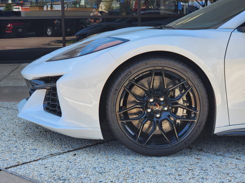 New 2025 Chevrolet Corvette Z06 w/ Battery Protection Package image 5