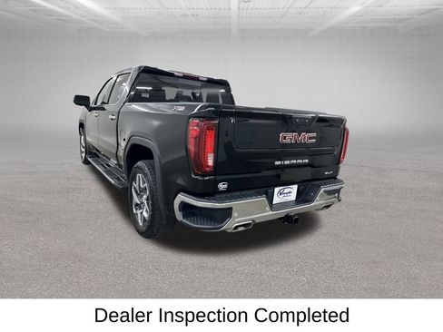 Used 2024 GMC Sierra 1500 SLT w/ SLT Premium Plus Package AWD/4WD image 10
