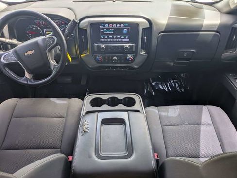 Used 2018 Chevrolet Silverado 1500 LT w/ LT Eassist Package RWD image 9