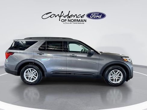 New 2026 Ford Explorer Active w/ Active Comfort Package RWD image 10