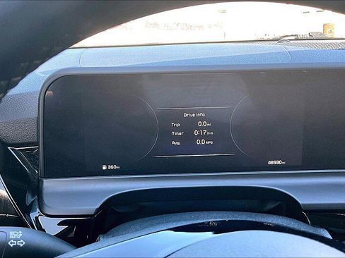 Used 2024 Kia Seltos S image 21