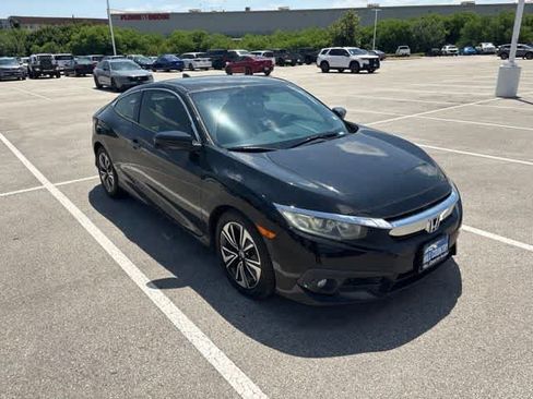 Used 2017 Honda Civic EX-T image 7