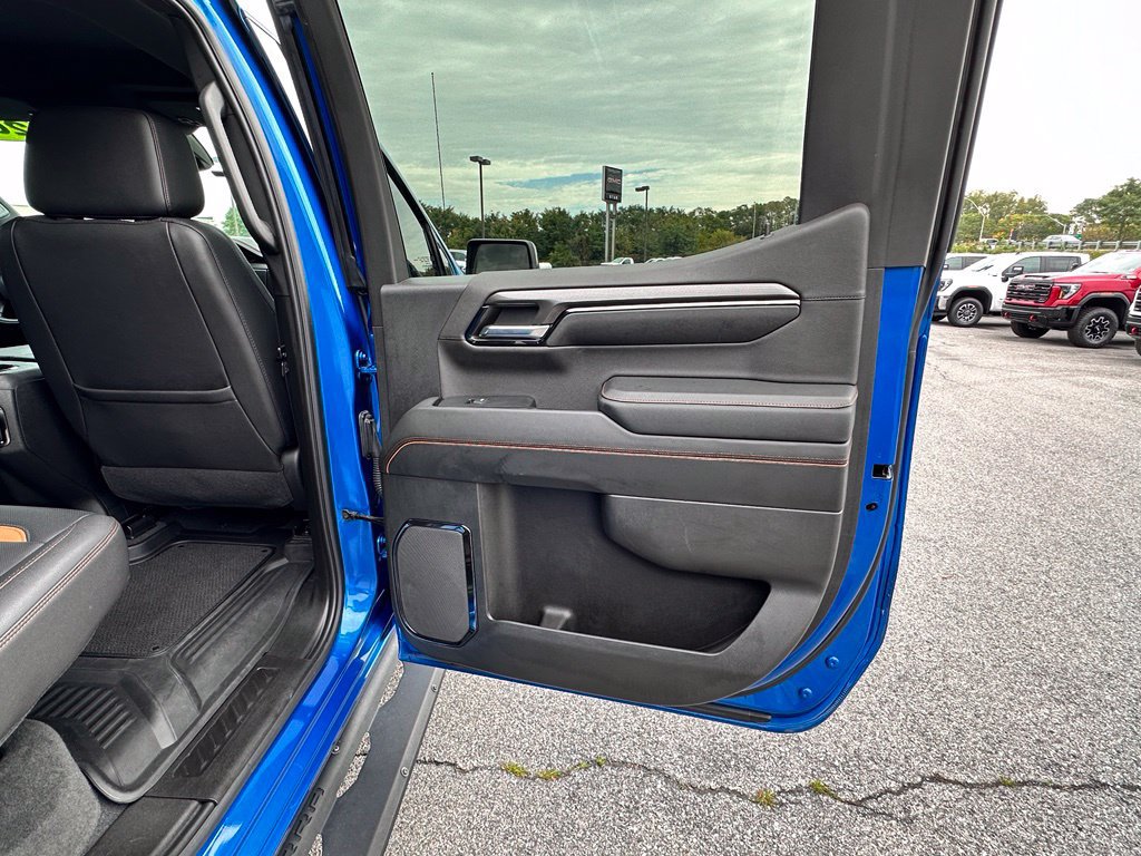Certified 2023 GMC Sierra 1500 AT4 w/ AT4 Premium Package AWD/4WD image 18