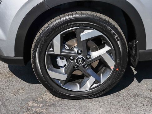 New 2026 Hyundai Venue SEL FWD image 14