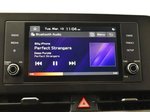 Used 2025 Kia Sportage LX image 32