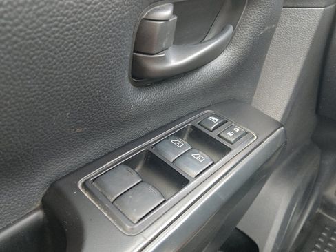 Used 2019 Nissan Titan S w/ S Utility Package RWD image 27