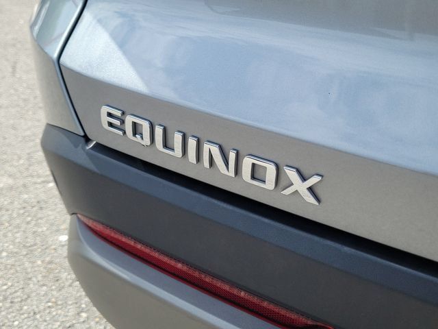 Used 2025 Chevrolet Equinox LT FWD image 8