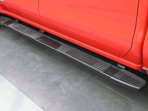 Used 2022 GMC Sierra 1500 Elevation image 28