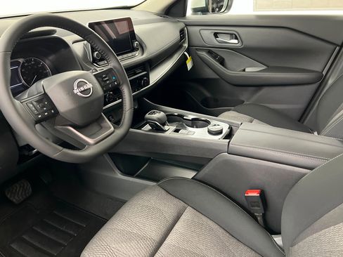 New 2026 Nissan Rogue SV w/ Cold Weather Package image 15