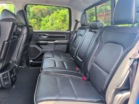 Used 2022 RAM 1500 Laramie AWD/4WD image 36