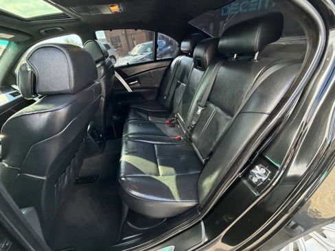 Used 2006 BMW M5 RWD image 12