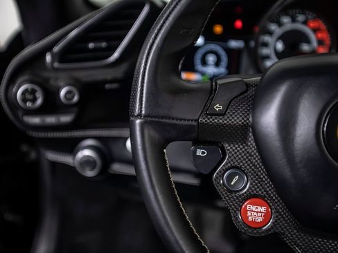 Used 2017 Ferrari 488 GTB RWD image 48