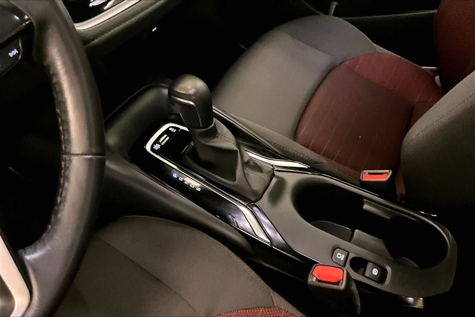 Used 2024 Toyota Corolla SE FWD image 15