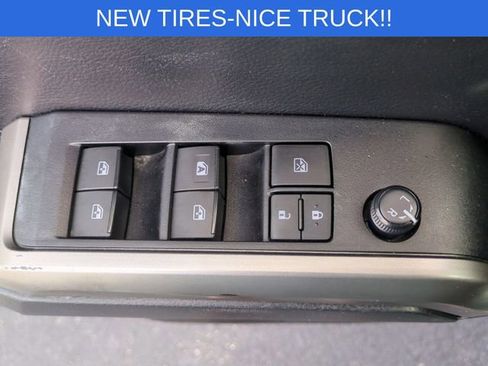 Used 2021 Toyota Tacoma SR5 image 23