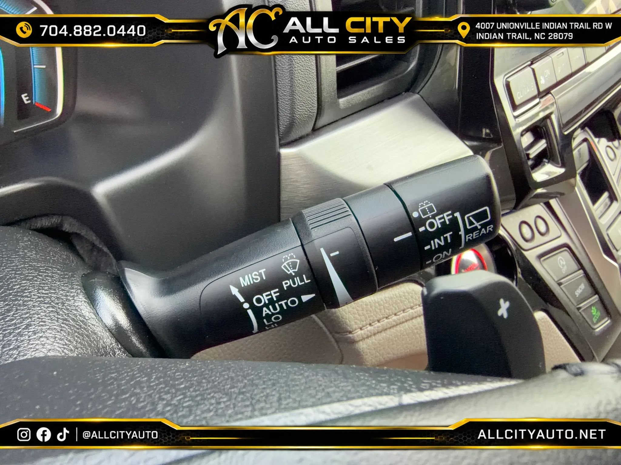 Used 2018 Honda Odyssey Elite image 39