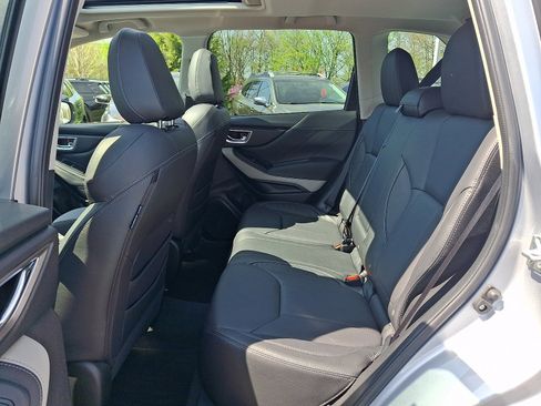 Certified 2023 Subaru Forester Limited image 10